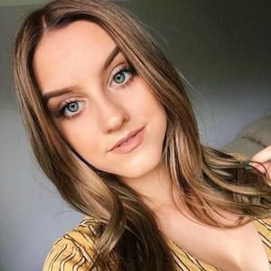 Meet your Posher, Aimee